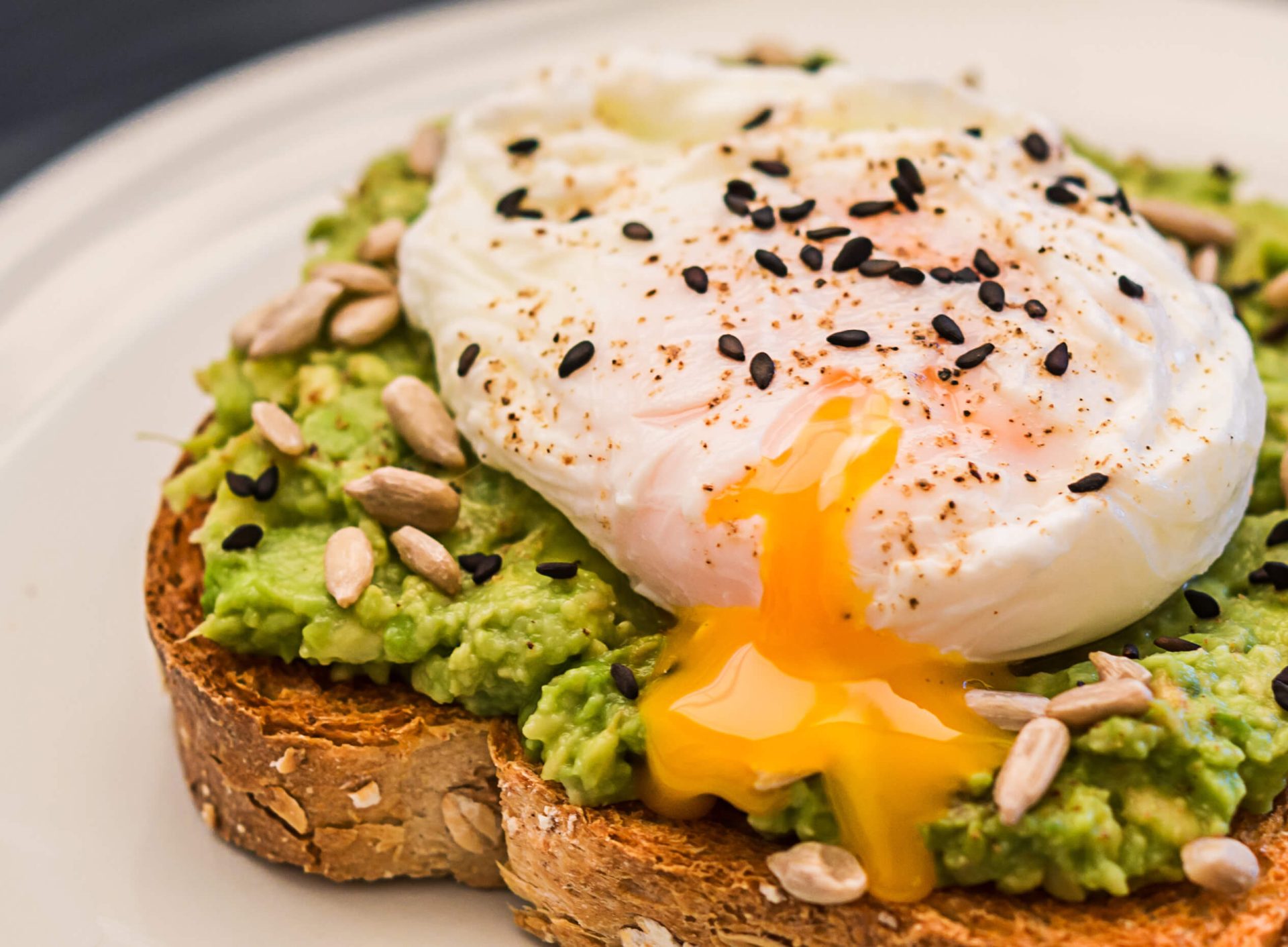 5 tips for more protein in your breakfasts