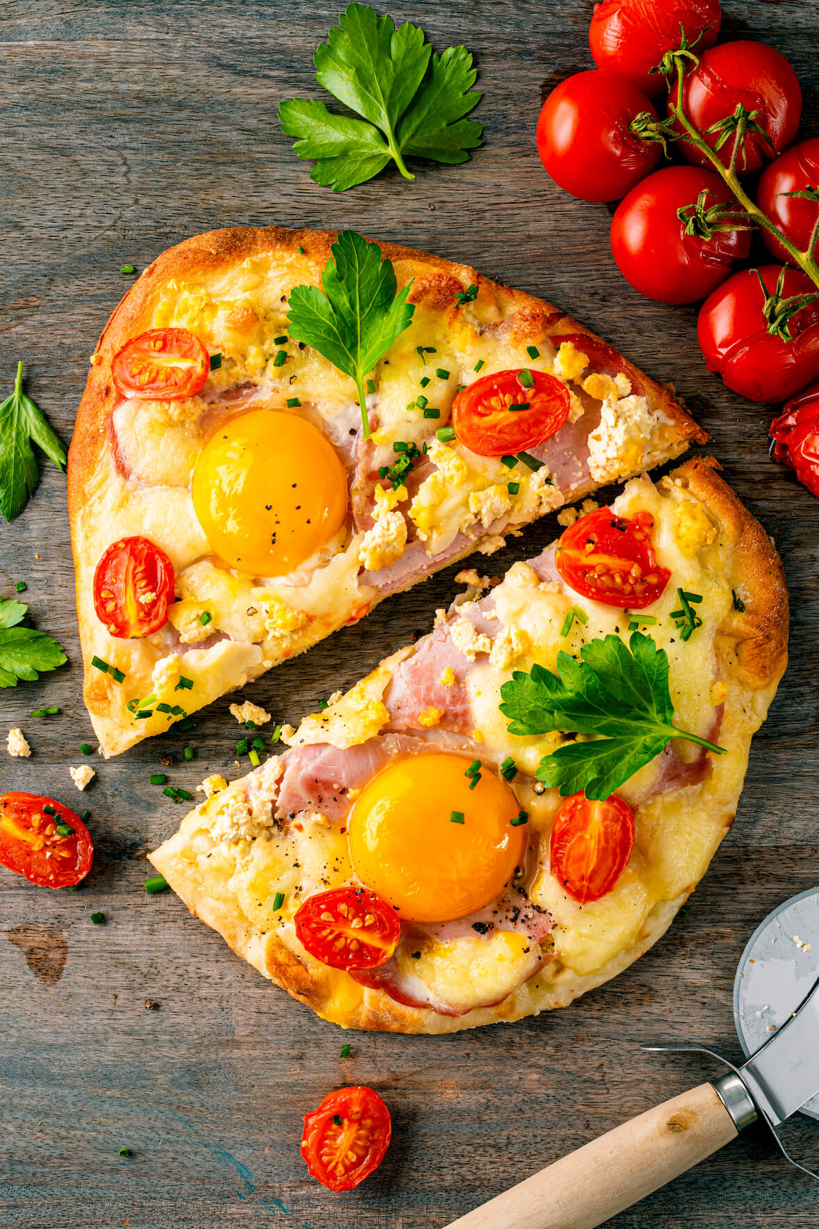 Pizza déjeuner sur pain naan