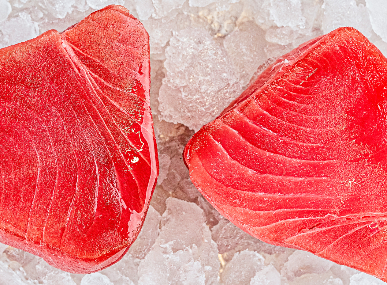 Darne de thon frais sur glace