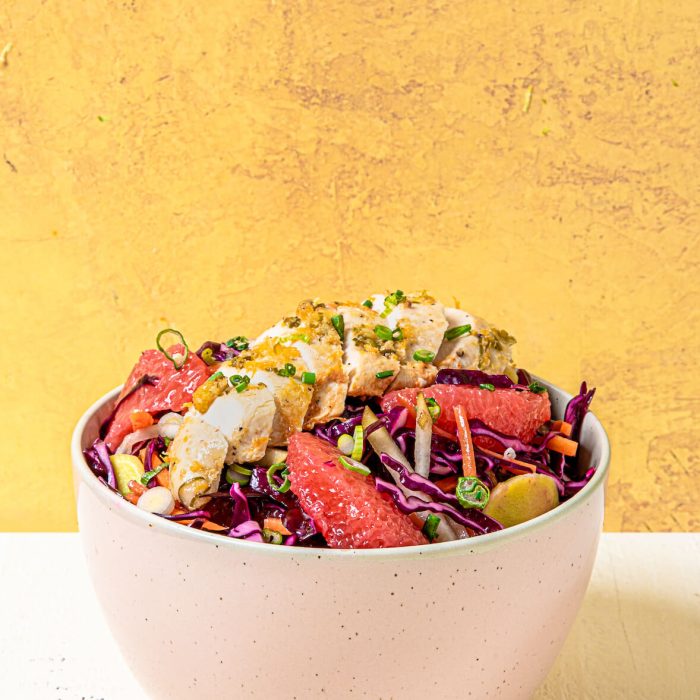 Salade de chou au poulet et au pamplemousse