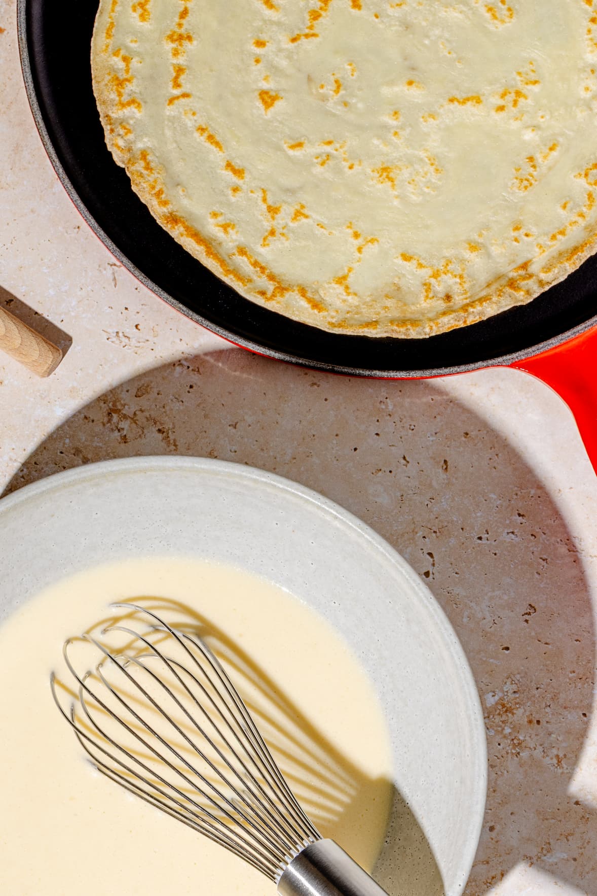 Mélange de pâte à crêpes fines pour le déjeuner