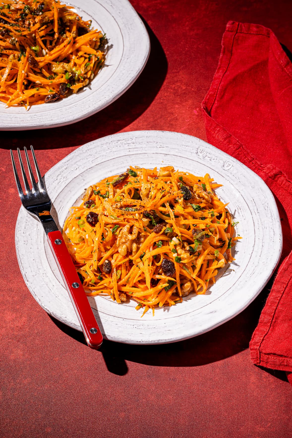 Salade de carottes traditionnelle avec raisins secs