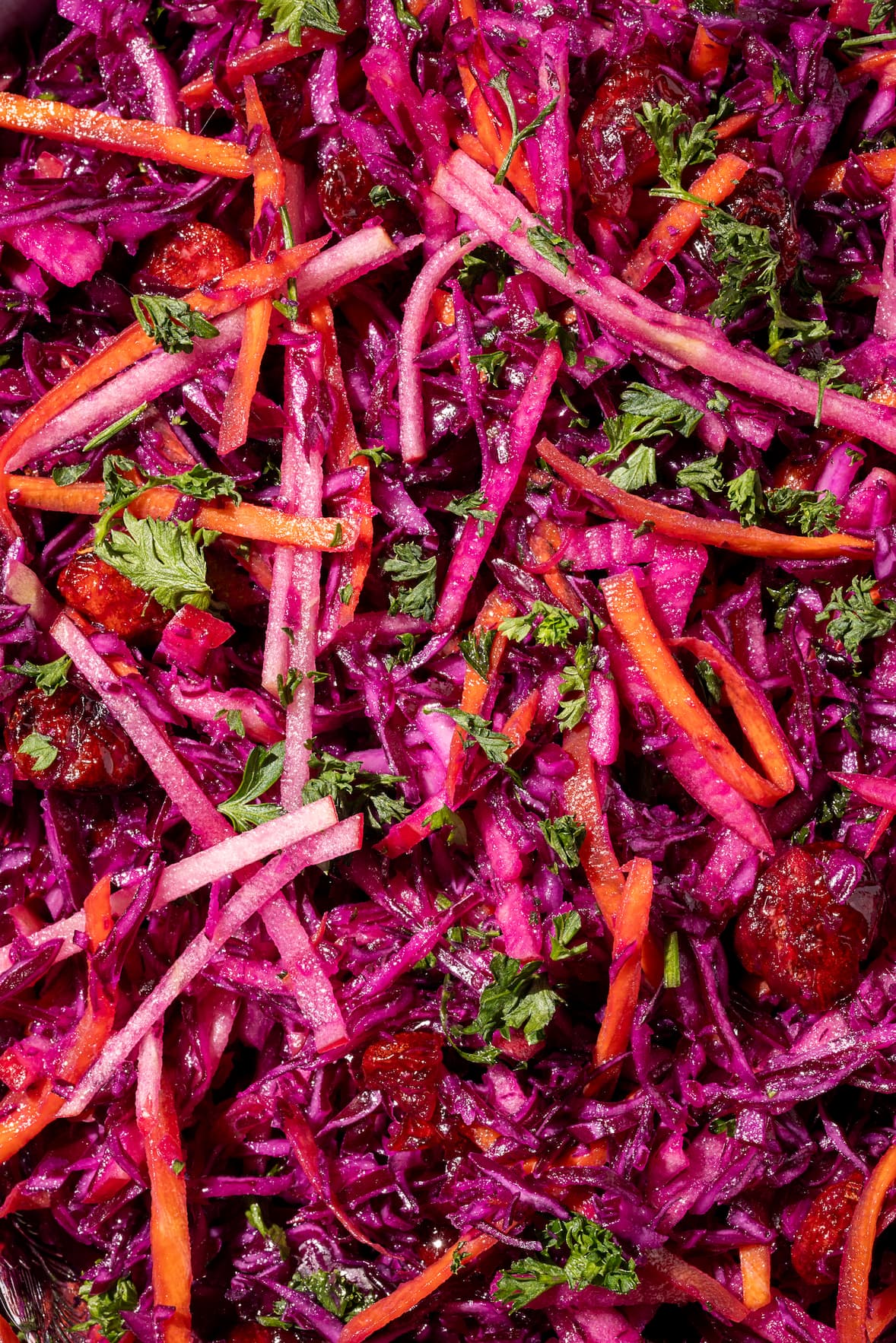Salade de chou rouge, carottes et canneberges