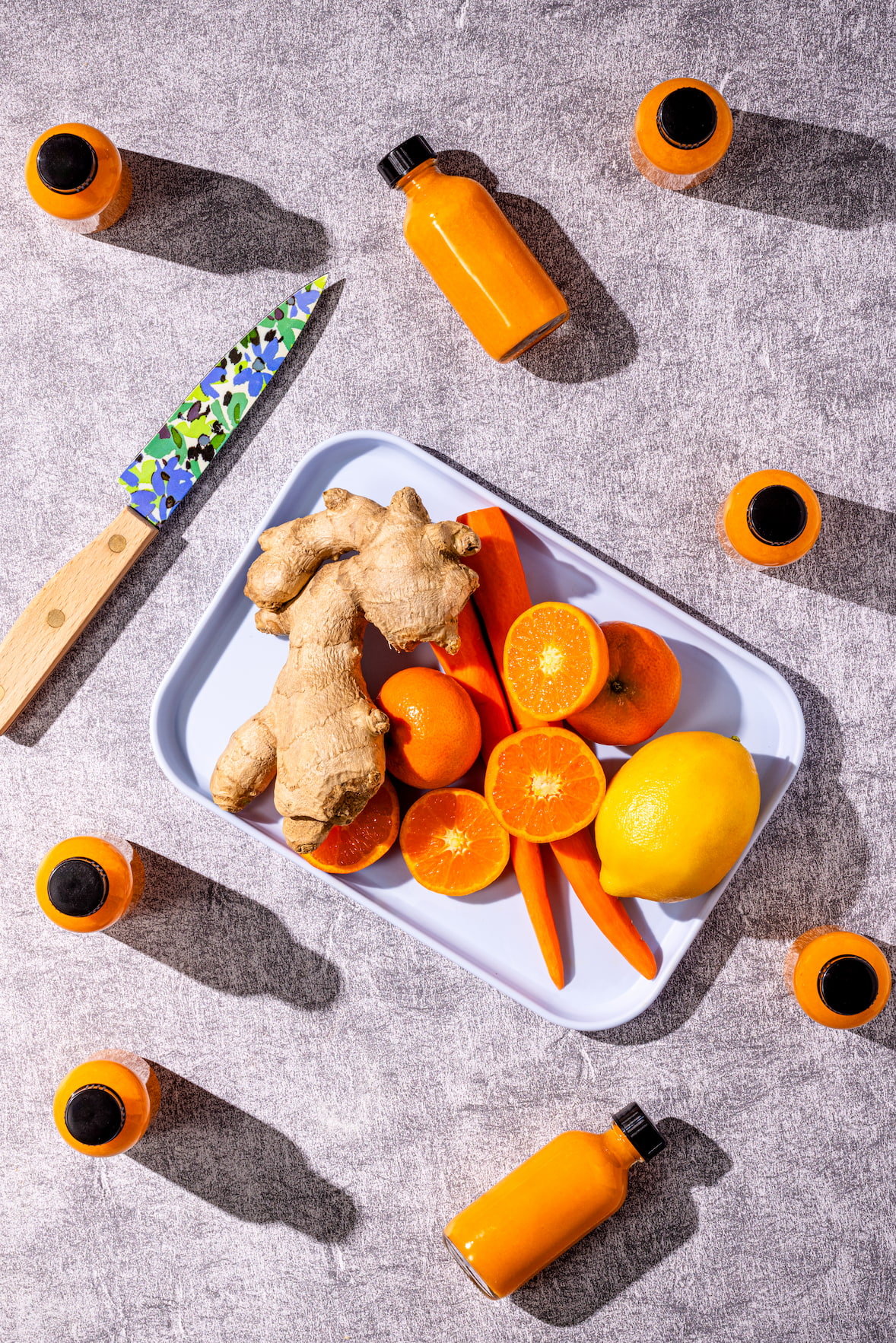 Recovery shot avec carottes, gingembre, poivre, Cayenne, collagène