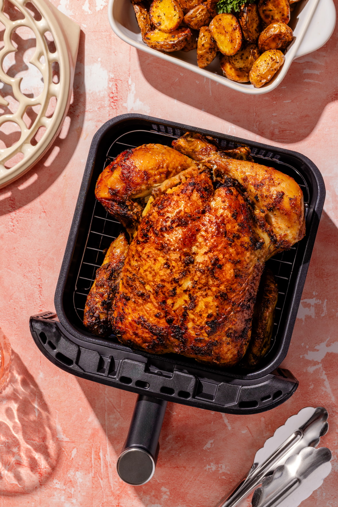 Poulet entier rôti au air fryer (friteuse à air chaud)