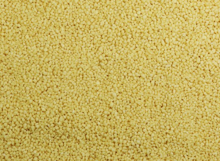 Le couscous : valeurs nutritives, calories, bienfaits santé, recettes et utilisations