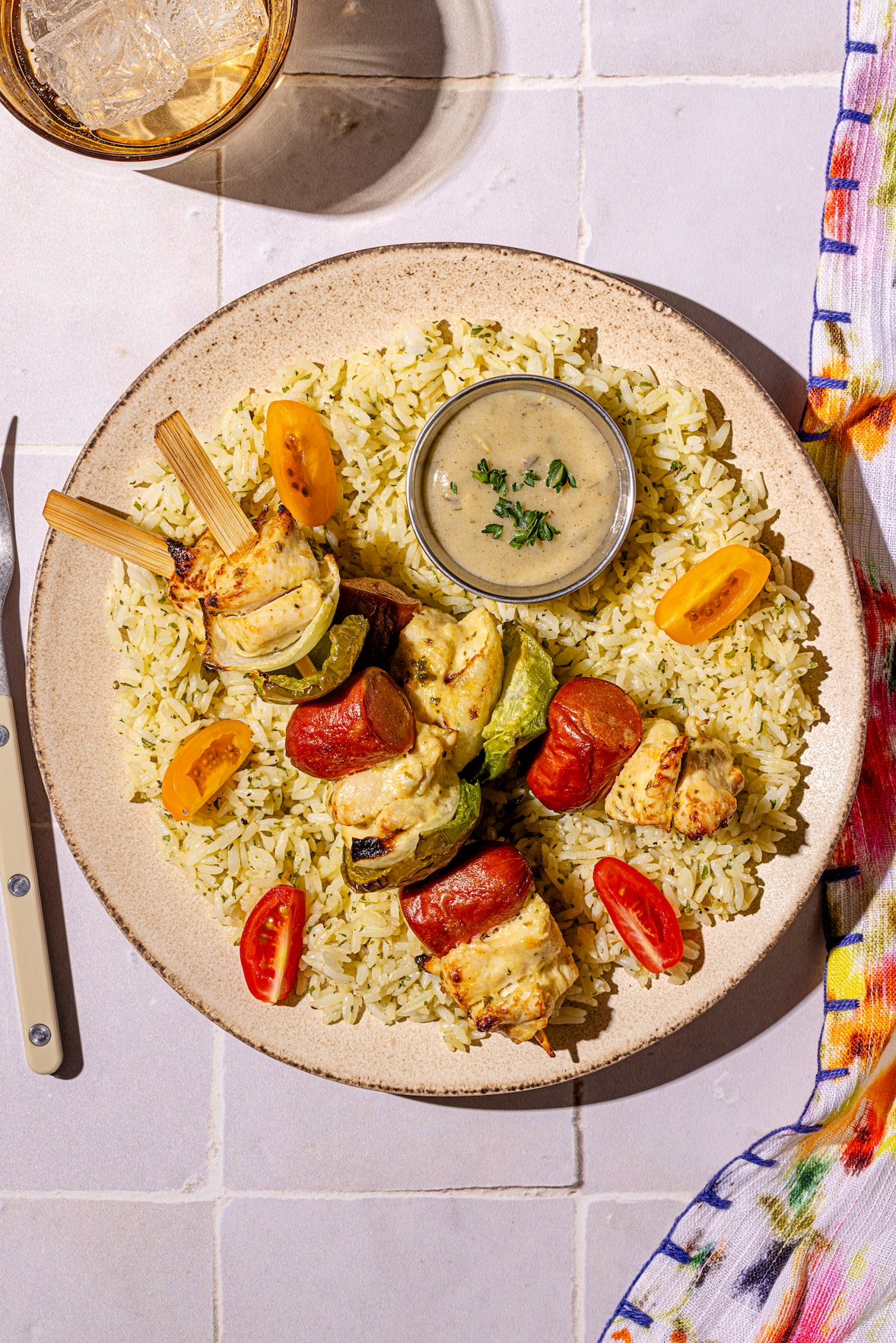 Brochettes de poulet avec saucisses façon Vieux Duluth