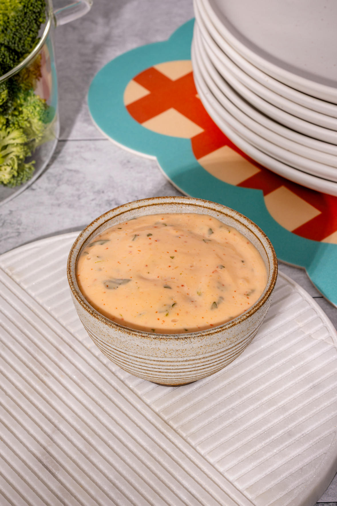 Sauce lime et Sriracha pour fondue