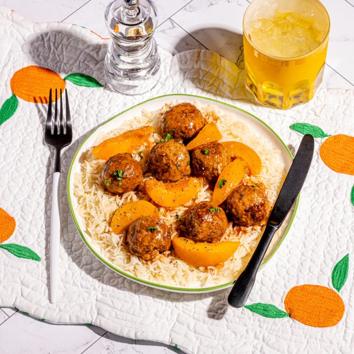 Boulettes de boeuf aux pêches à la mijoteuse