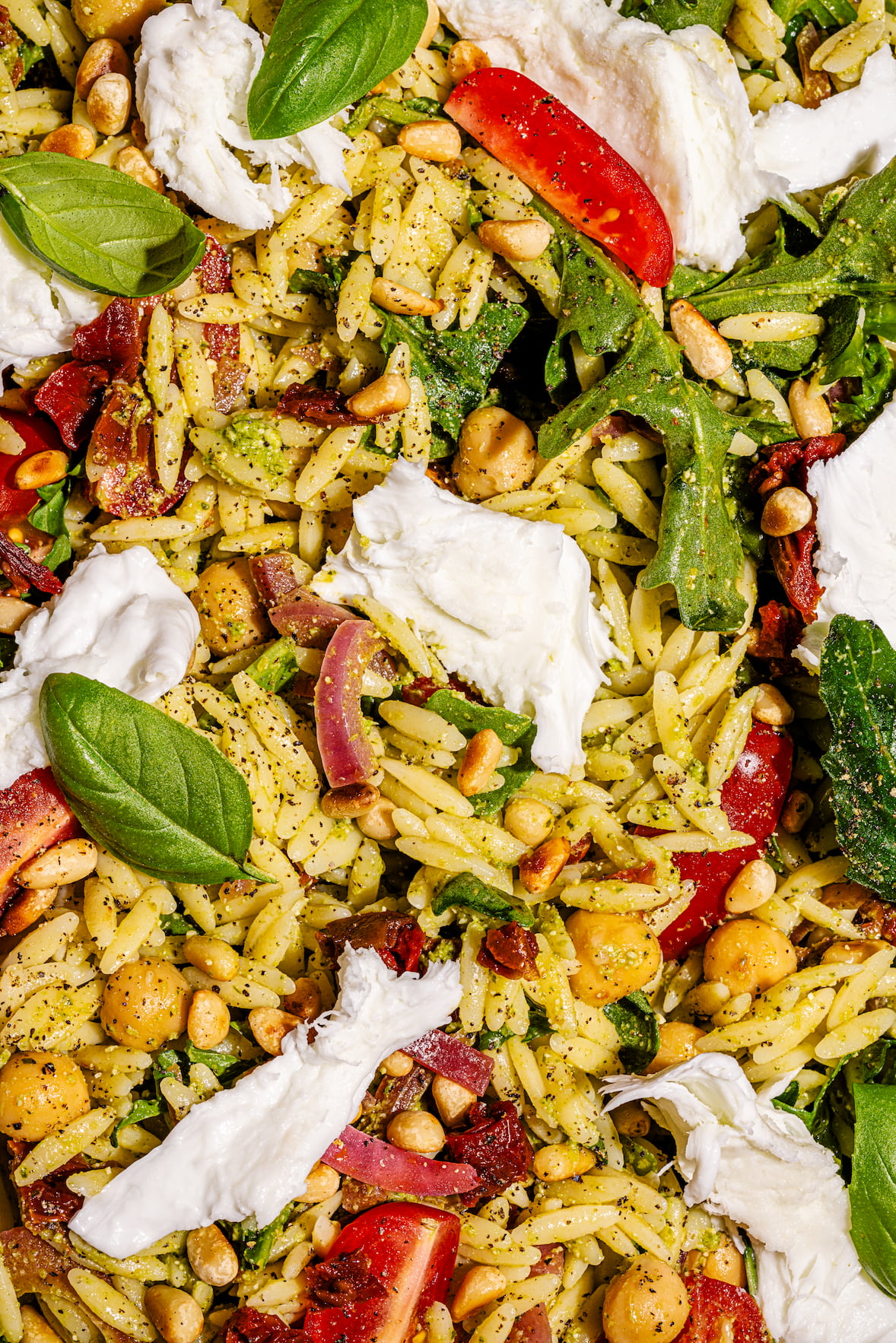 Salade d'orzo au pesto