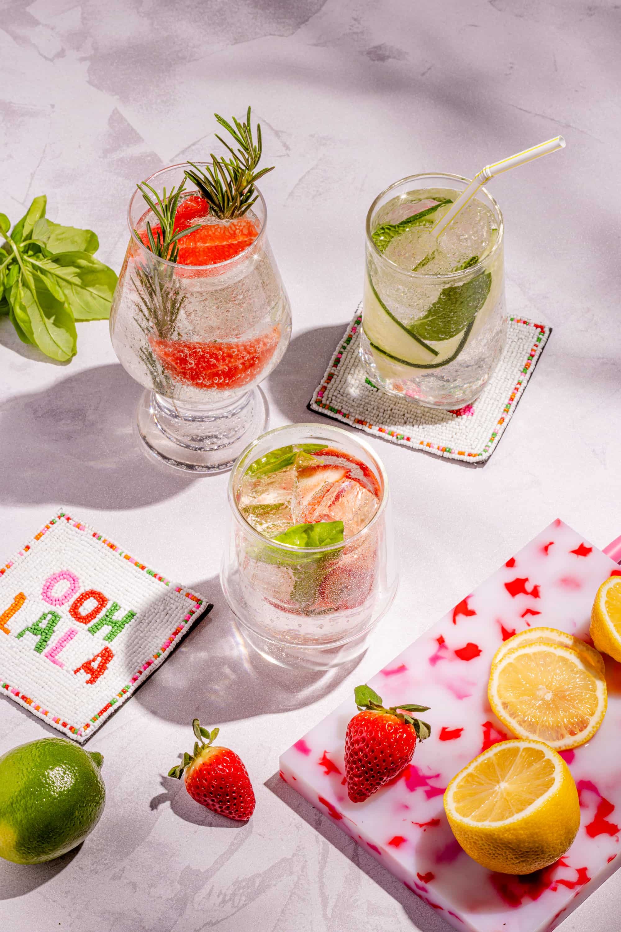 Eau pétillante maison et variantes aromatisées