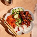 Bol de poulet croustillant au gochujang