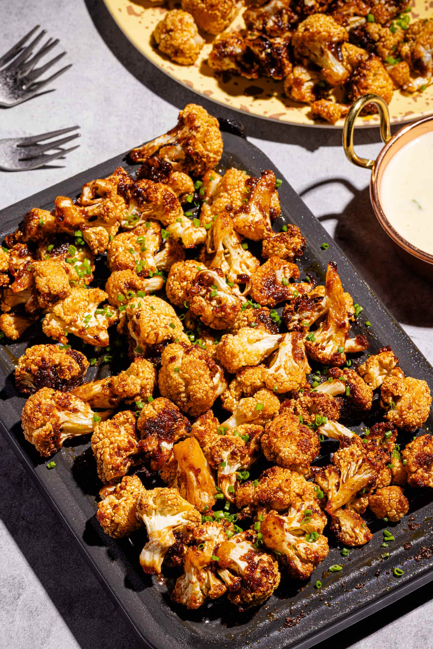 Chou-fleur au air fryer avec paprika doré avec sauce citronnée