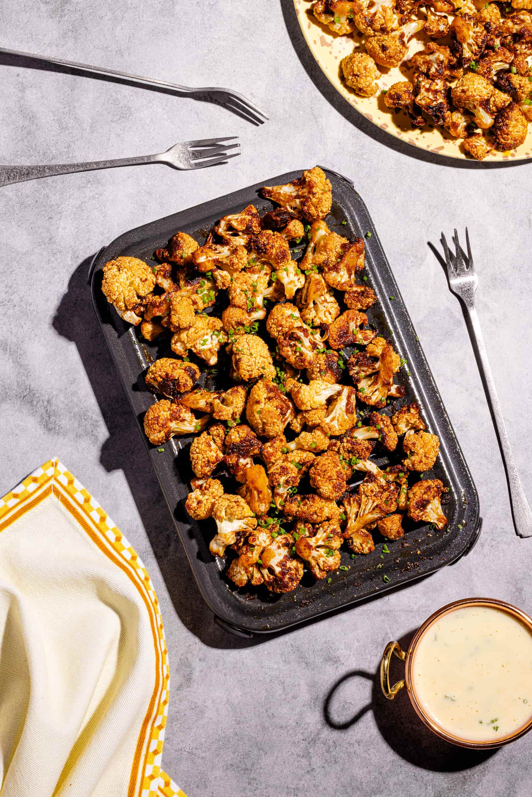 Chou-fleur au air fryer avec paprika doré avec sauce citronnée