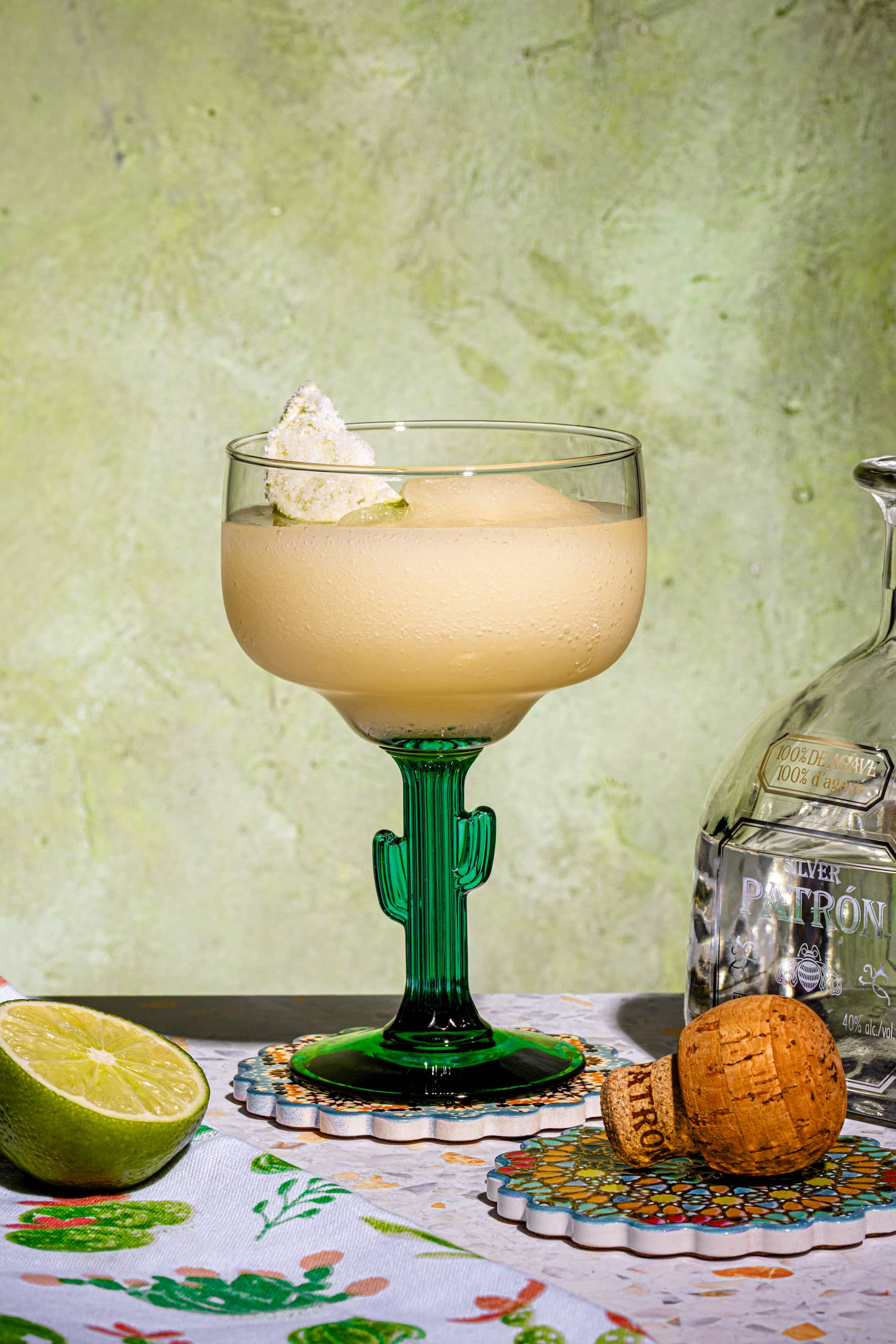 Margarita glacée au mélangeur avec tequila, Cointreau et lime