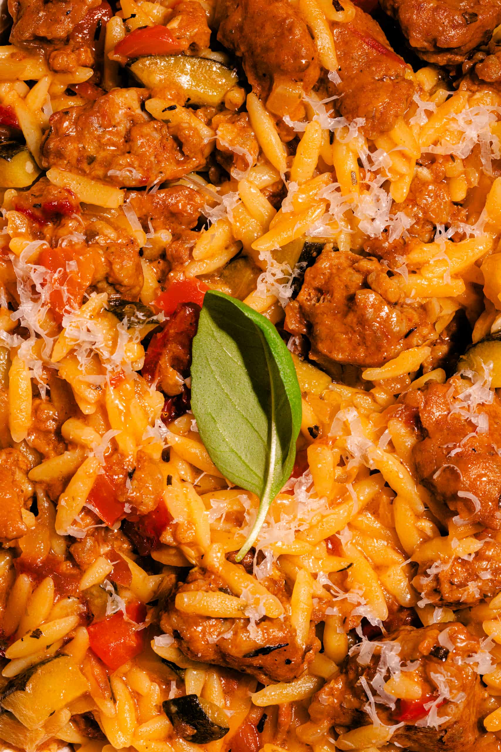 Orzo crémeux aux saucisses italiennes facile (one pot)