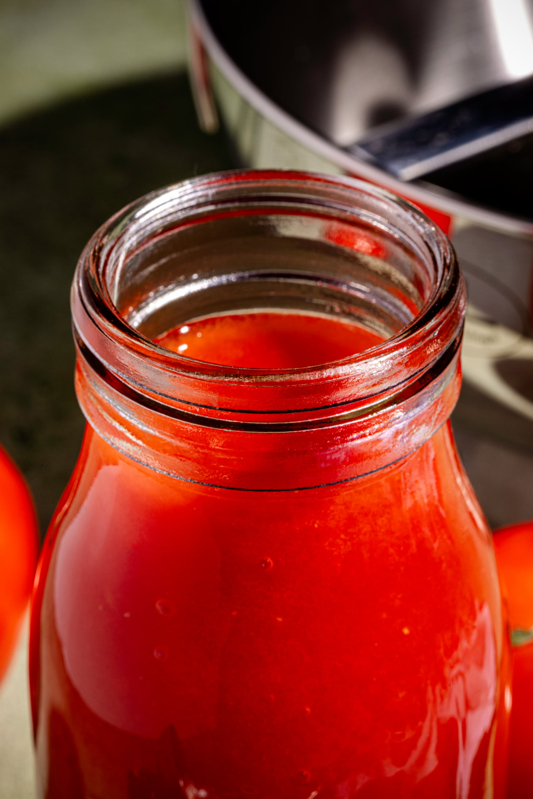 Coulis de tomates maison (passata) aux tomates italiennes fraîches et basilic