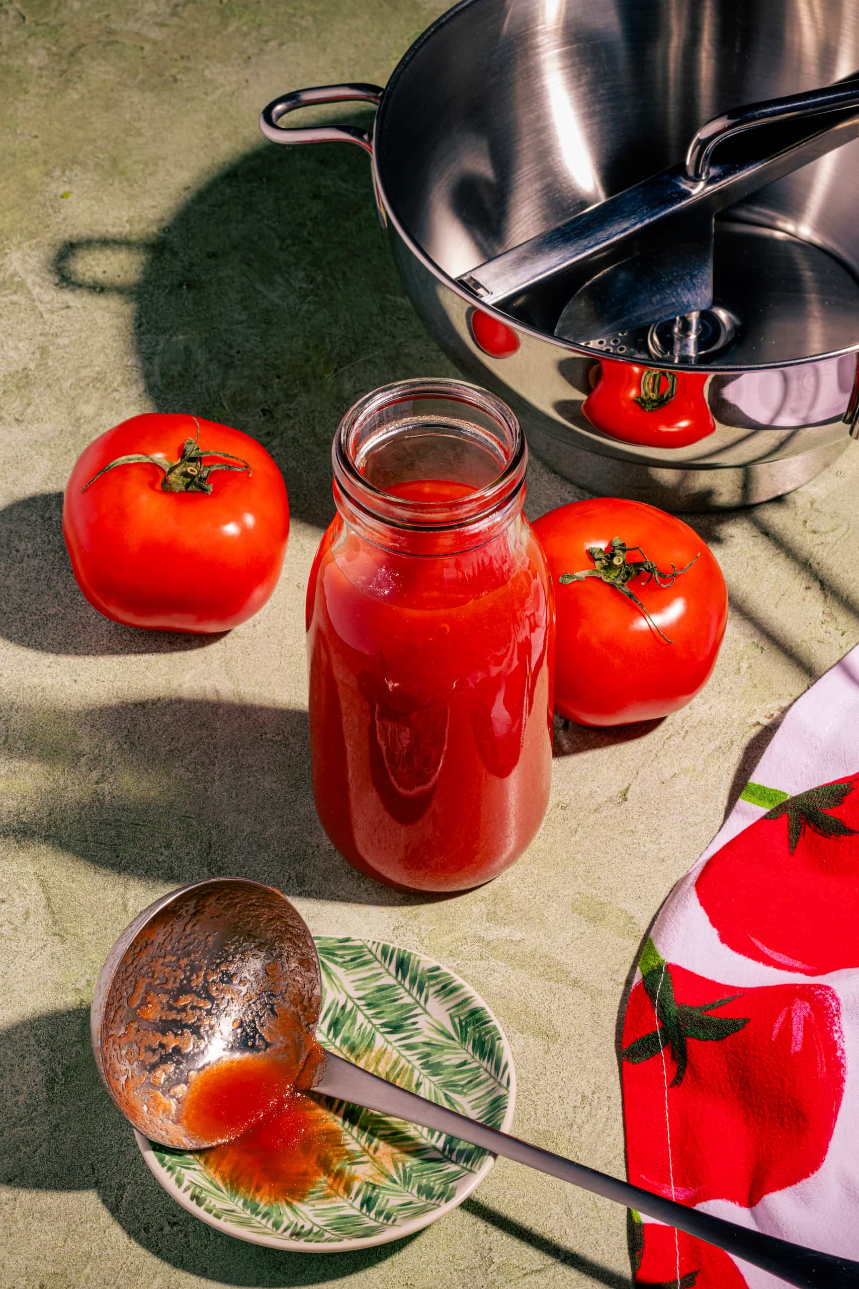 Coulis de tomates maison (passata) aux tomates italiennes fraîches et basilic