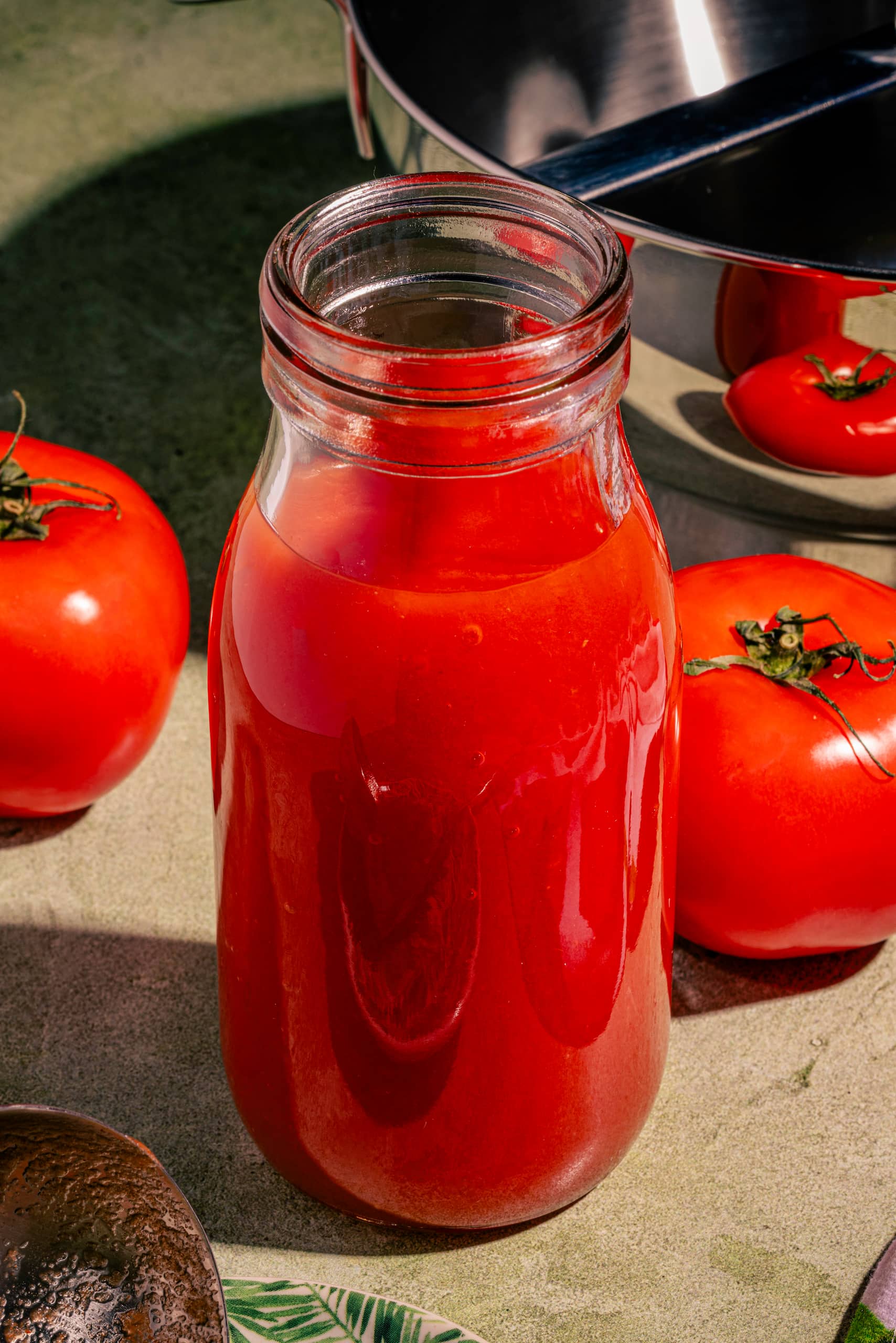 Coulis de tomates maison (passata) aux tomates italiennes fraîches et basilic