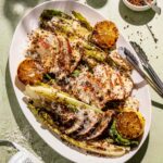 Salade de César grillée avec poitrine de dindon