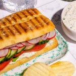 Sandwich végétarien aux légumes