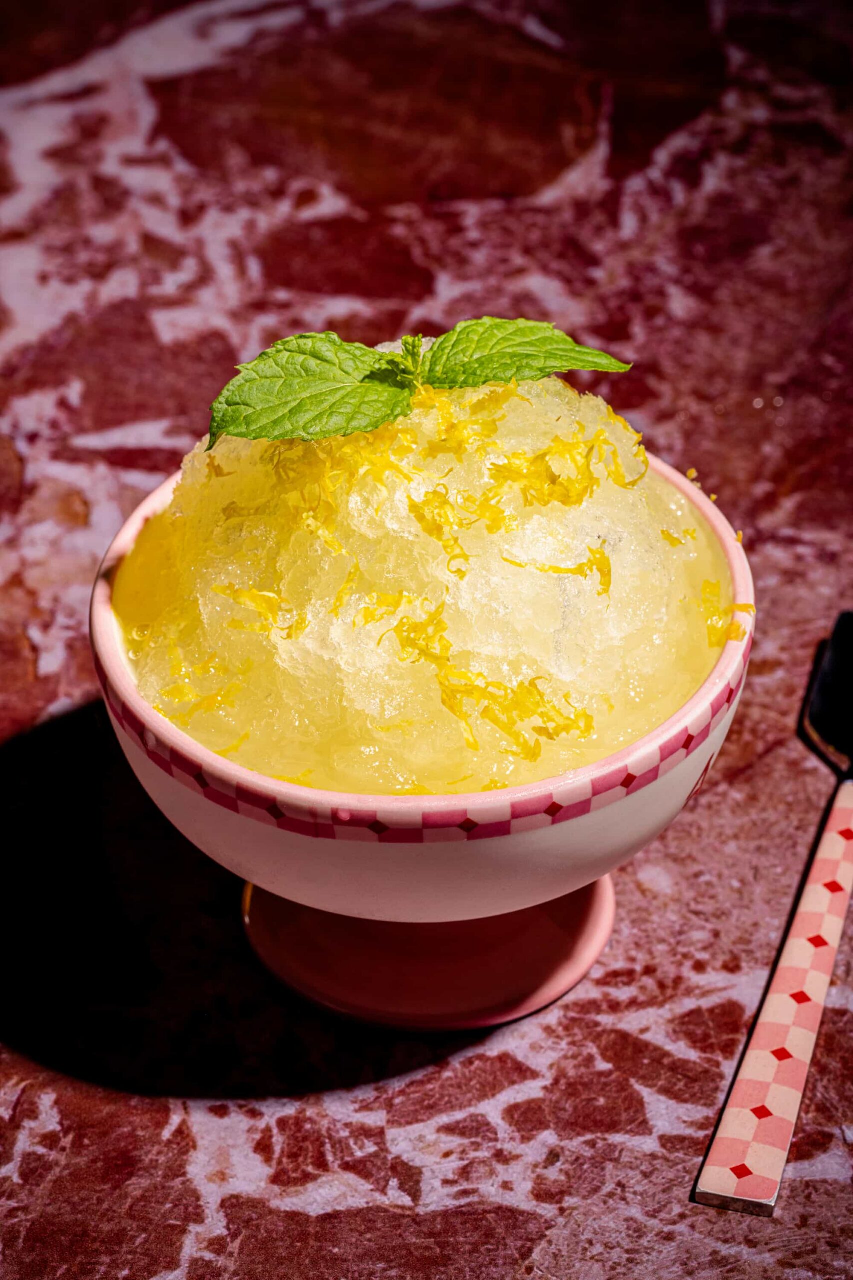 Recette simple et rafraîchissante de granité au citron à partager