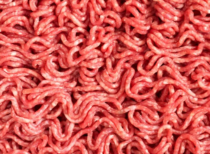 Le boeuf haché : valeurs nutritives, calories, bienfaits santé, recettes et utilisations