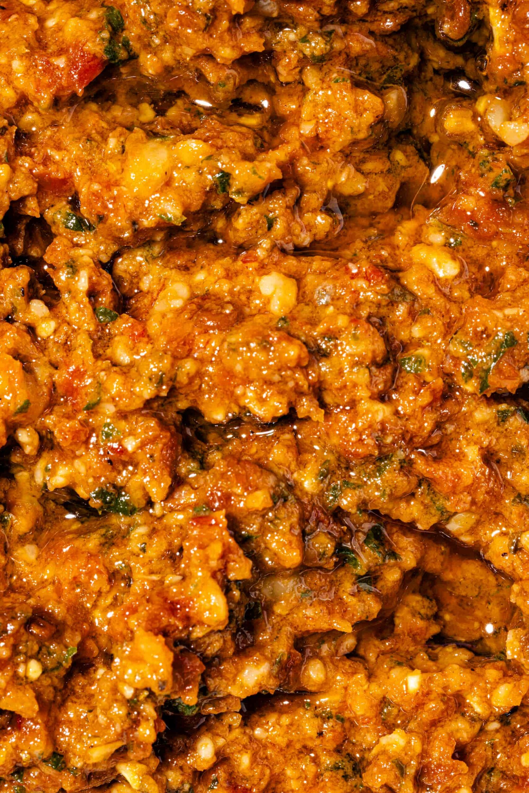 Recette de pesto rosso dans un bol